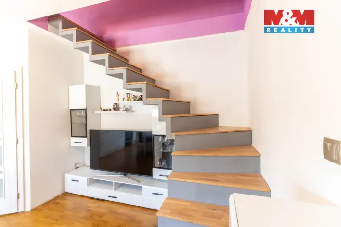 Prodej bytu 2+kk, Olomouc, Dolní náměstí, 51 m2