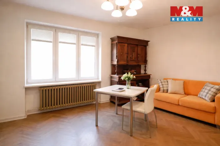 Prodej bytu 2+1, Karlovy Vary, nábřeží Jana Palacha, 63 m2