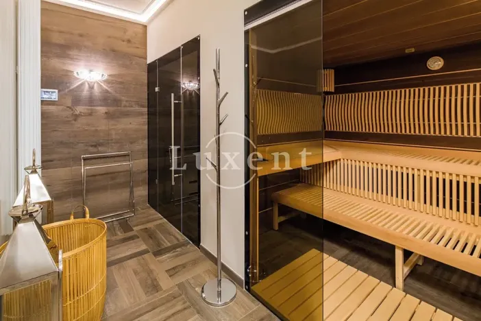 Prodej činžovního domu, Karlovy Vary, Vřídelní, 1221 m2