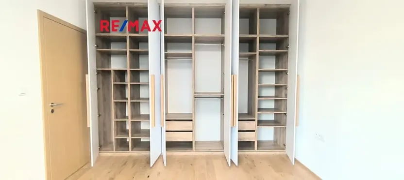 Pronájem bytu 2+kk, Praha - Nusle, Závišova, 46 m2