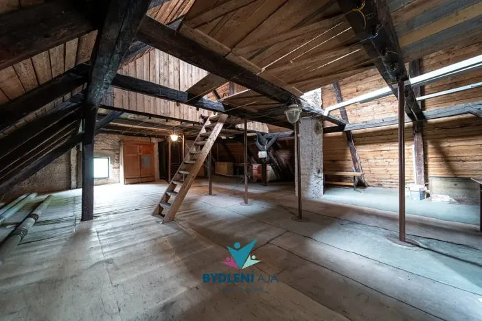 Prodej rodinného domu, Krupka, Husitská, 300 m2