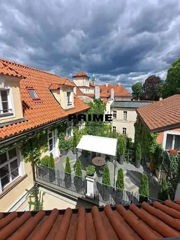 Pronájem bytu 4+1, Praha - Malá Strana, Vlašská, 178 m2
