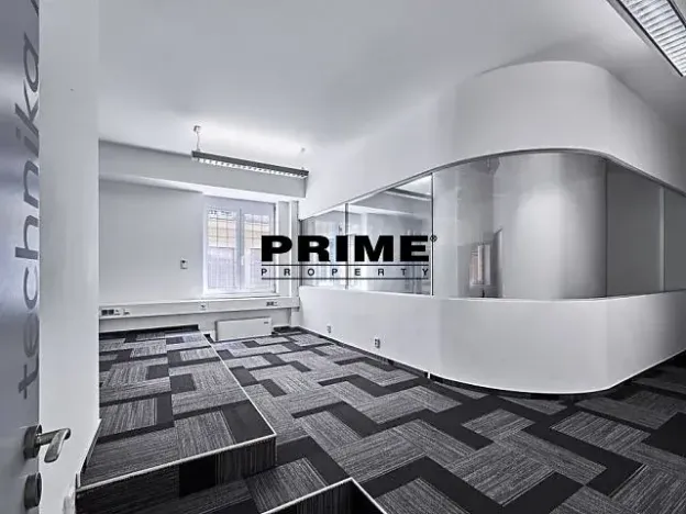 Pronájem kanceláře, Praha - Nové Město, Soukenická, 244 m2