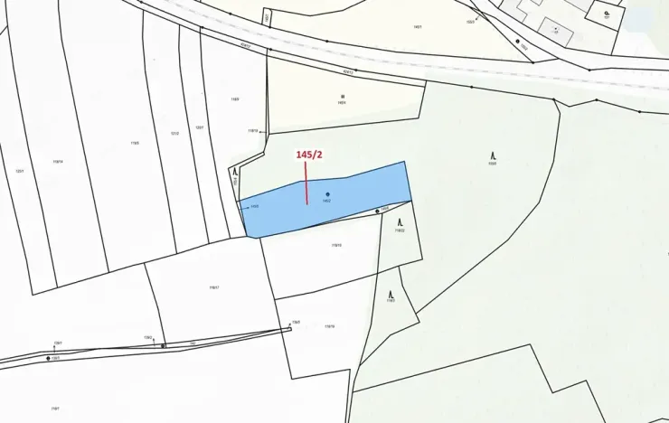 Dražba pozemku, Nerestce, 2436 m2