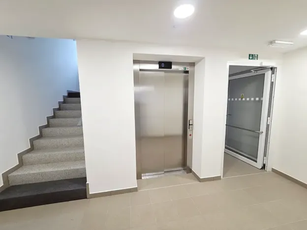 Pronájem bytu 1+kk, Uherské Hradiště, Zahrádky, 39 m2