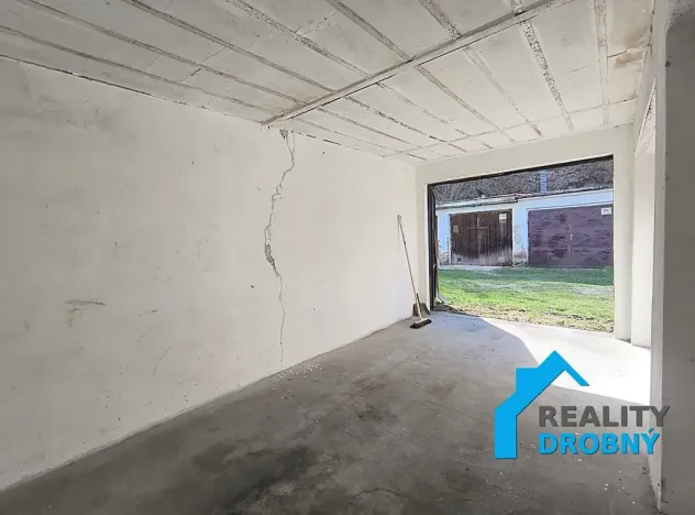 Prodej garáže, Ústí nad Labem, Čajkovského, 18 m2