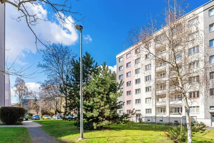 Prodej bytu 3+1, Praha - Malešice, Káranská, 76 m2