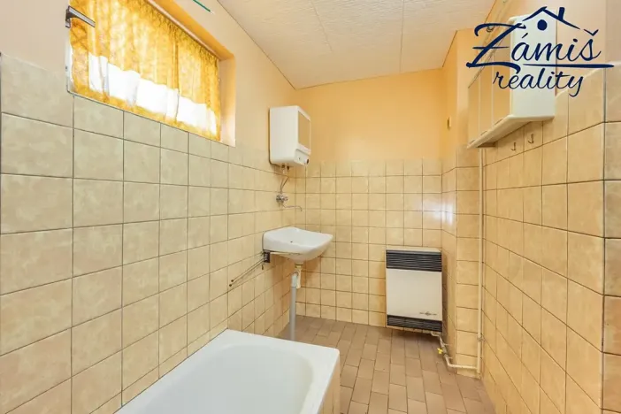 Prodej rodinného domu, Cvrčovice, 7. listopadu, 83 m2