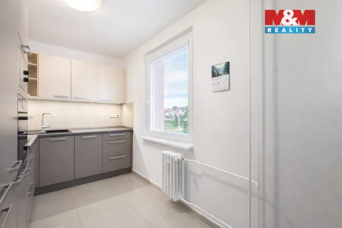 Prodej bytu 3+kk, Benešov, Hráského, 66 m2