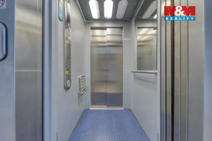 Pronájem bytu 3+kk, Plzeň, Goldscheiderova, 77 m2