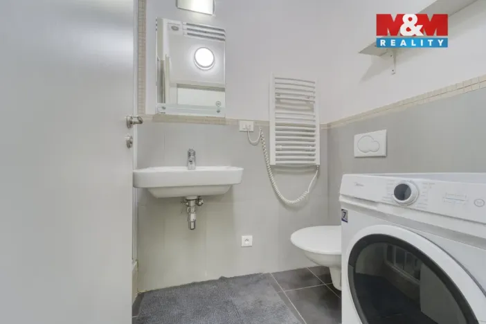 Prodej bytu 1+kk, Praha - Košíře, Plzeňská, 63 m2