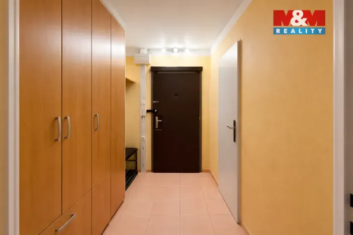 Prodej bytu 2+kk, Praha - Stodůlky, Běhounkova, 38 m2