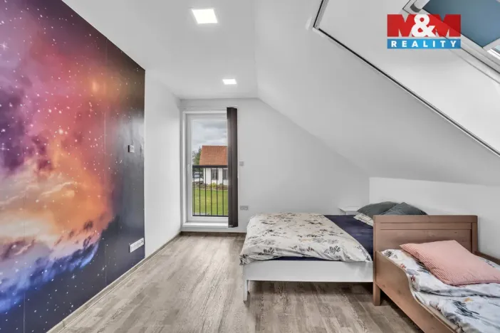 Prodej rodinného domu, Podhradí - Čejkovice, 225 m2