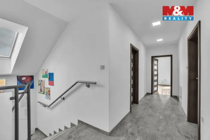 Prodej rodinného domu, Podhradí - Čejkovice, 225 m2