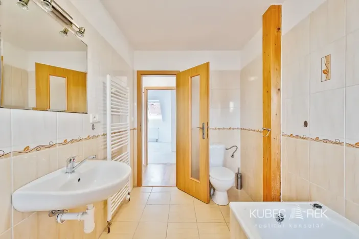 Pronájem bytu 3+kk, Tábor, Husitská, 79 m2