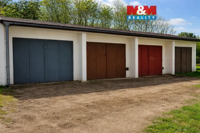 Prodej garáže, Roudnice nad Labem, 24 m2