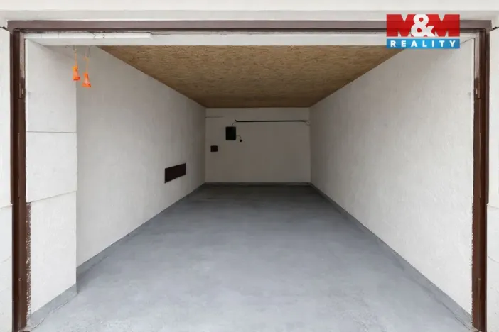 Prodej garáže, Roudnice nad Labem, 24 m2