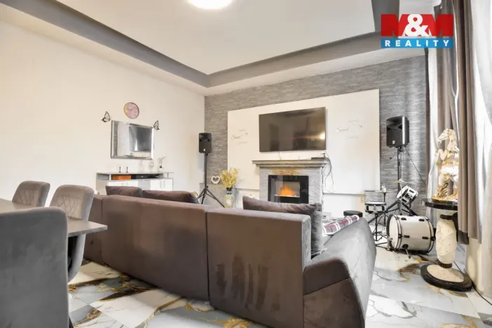 Prodej činžovního domu, Ústí nad Labem - Předlice, Hrbovická, 435 m2