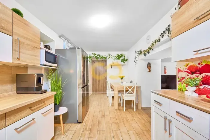 Prodej rodinného domu, Černá v Pošumaví, 330 m2