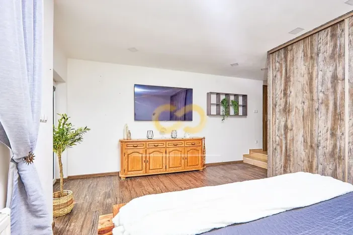 Prodej rodinného domu, Černá v Pošumaví, 330 m2