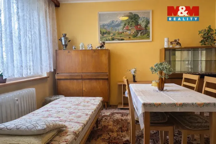 Prodej bytu 4+1, Krnov - Pod Cvilínem, SPC H, 71 m2