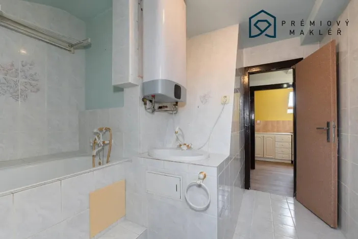 Prodej bytu 2+1, Litvínov - Horní Litvínov, Mánesova, 48 m2