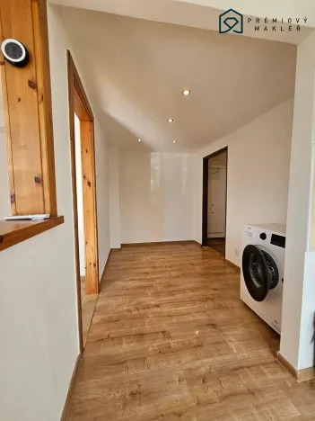 Pronájem bytu 1+1, Litvínov - Horní Litvínov, Podkrušnohorská, 40 m2