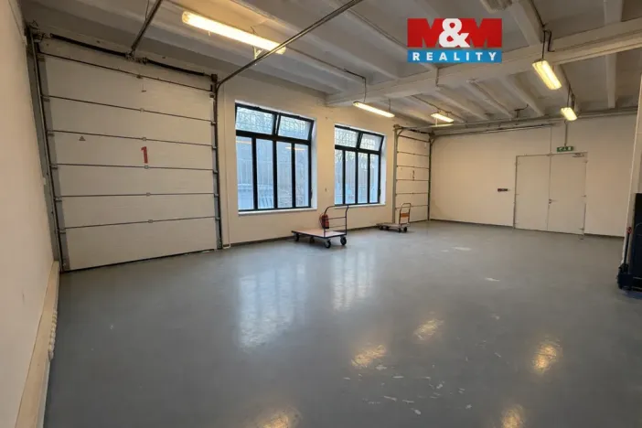 Pronájem skladu, Praha - Strašnice, K Červenému dvoru, 22 m2