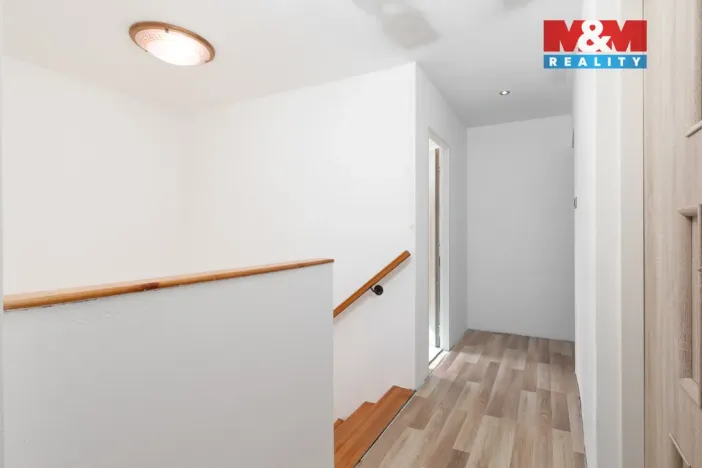 Prodej rodinného domu, Janov, 130 m2