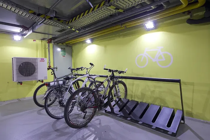 Pronájem kanceláře, Praha - Nové Město, Politických vězňů, 300 m2