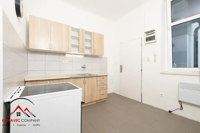 Pronájem bytu 1+1, Ostrava, Mariánskohorská, 37 m2