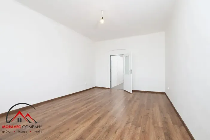 Pronájem bytu 1+1, Ostrava, Mariánskohorská, 37 m2