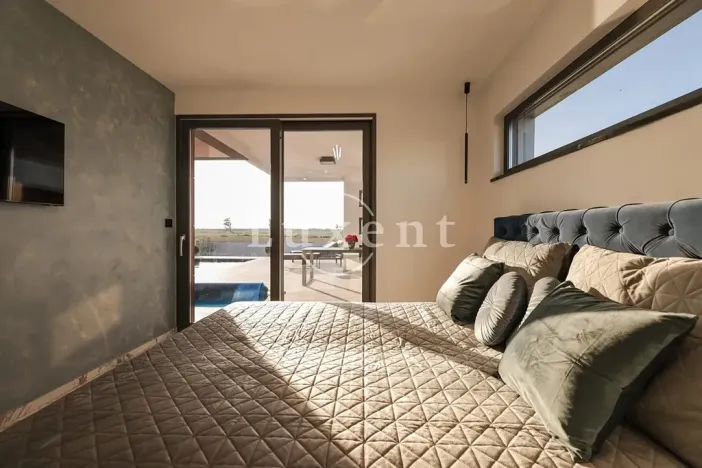 Prodej vily, Privlaka, Chorvatsko, 300 m2