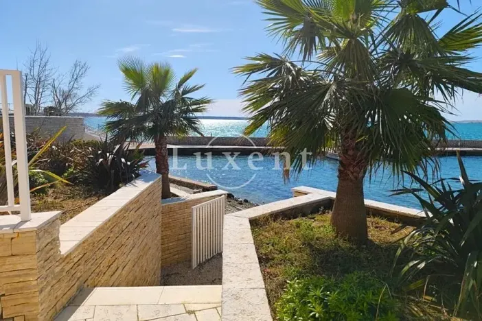 Prodej vily, Zadar, Chorvatsko, 357 m2