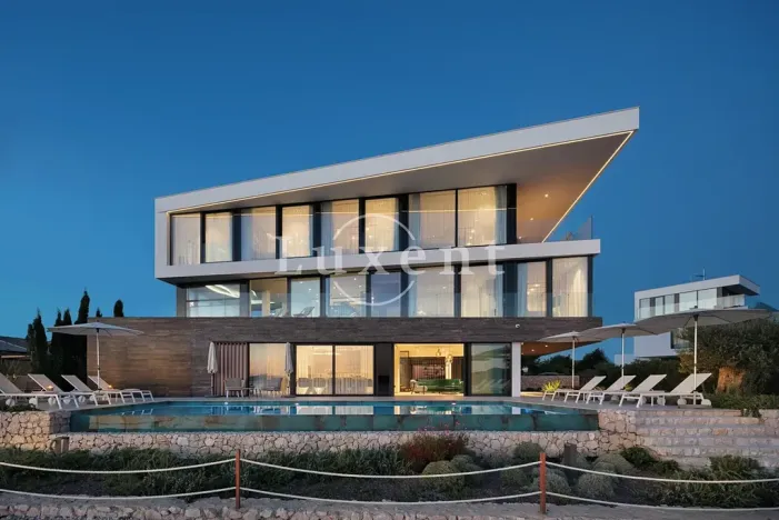 Prodej vily, Zadar, Chorvatsko, 790 m2