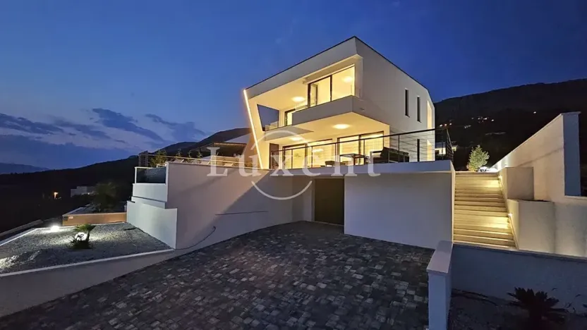 Prodej vily, Split, Chorvatsko, 320 m2