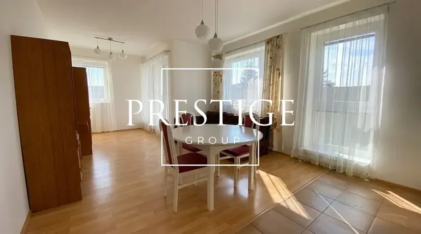 Pronájem bytu 2+kk, Praha - Libeň, U Slovanky, 56 m2