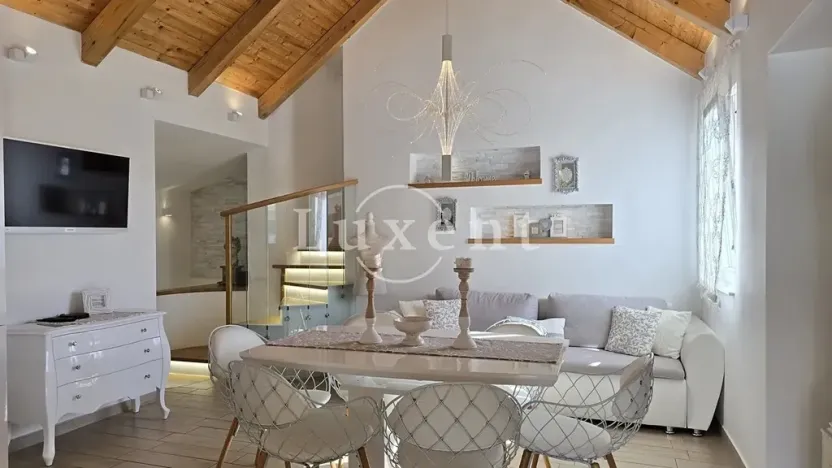 Prodej vily, Trogir, Chorvatsko, 135 m2