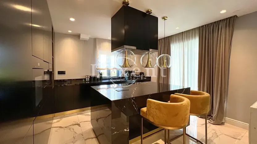 Prodej vily, Šibenik, Chorvatsko, 280 m2