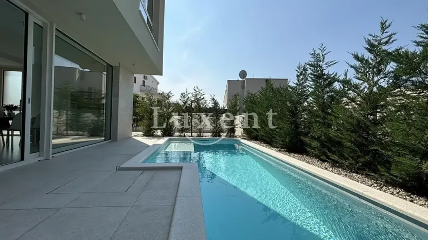 Prodej vily, Trogir, Chorvatsko, 200 m2