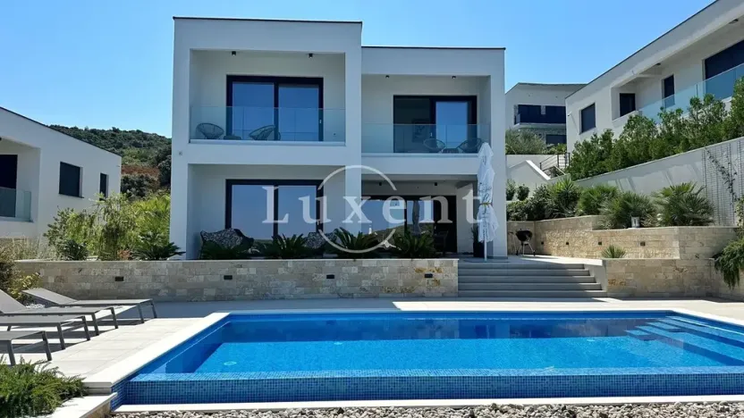 Prodej vily, Rogoznica, Chorvatsko, 280 m2