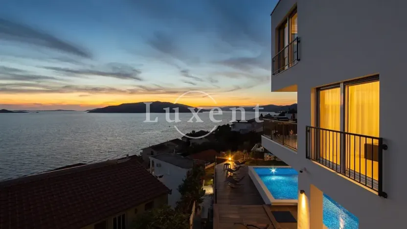 Prodej vily, Trogir, Chorvatsko, 325 m2