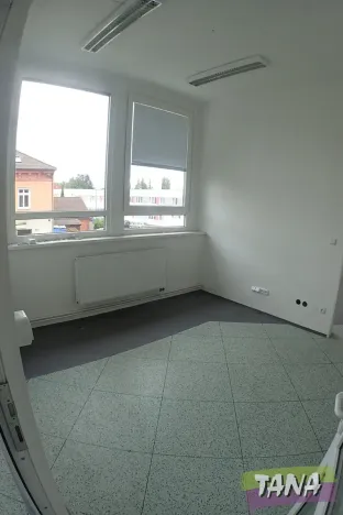 Pronájem kanceláře, Mnichovo Hradiště, Turnovská, 81 m2