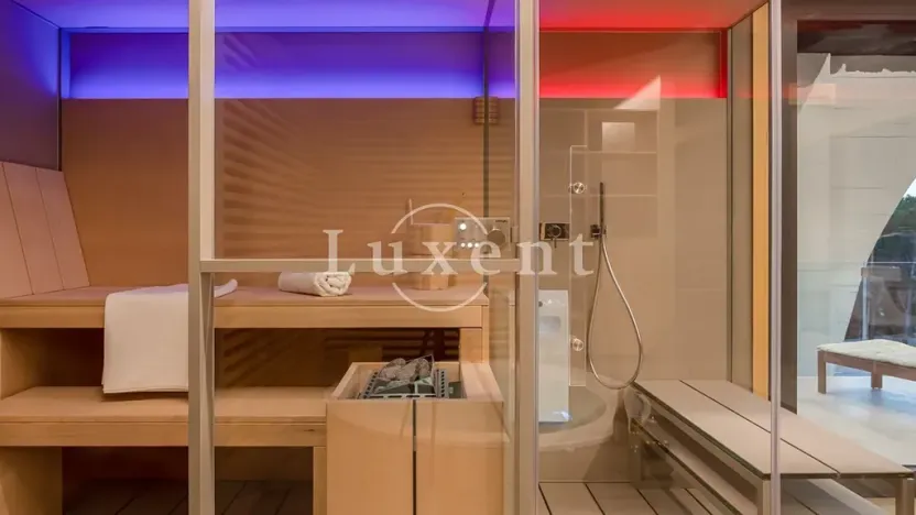 Prodej vily, Omiš, Chorvatsko, 298 m2