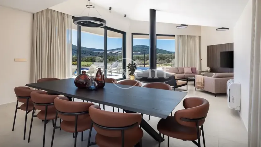 Prodej vily, Rogoznica, Chorvatsko, 310 m2