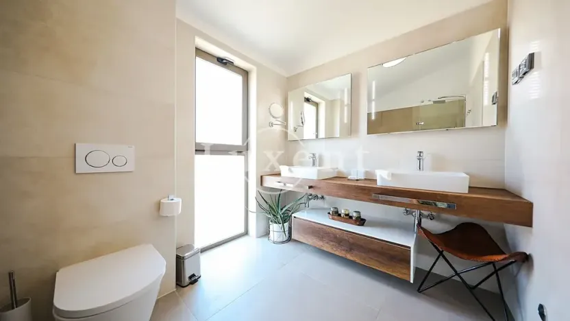 Prodej vily, Zadar, Chorvatsko, 343 m2