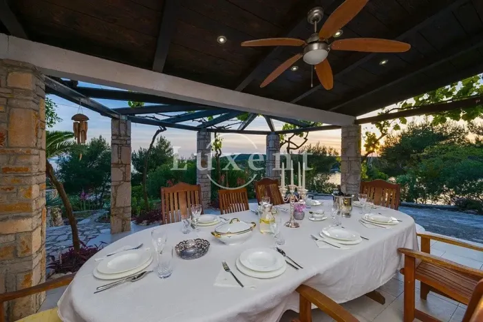 Prodej vily, Bol, Chorvatsko, 300 m2