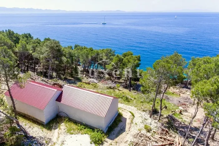 Prodej pozemku pro bydlení, Milna, Chorvatsko, 8880 m2