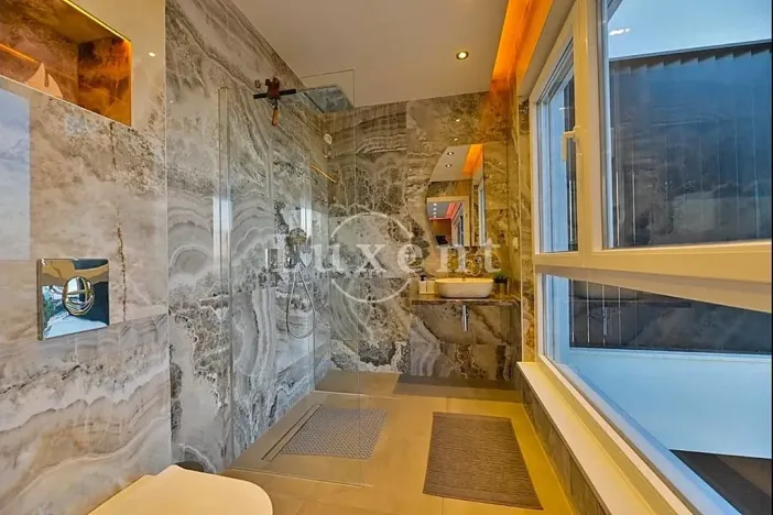 Prodej bytu 3+kk, Trogir, Chorvatsko, 61 m2