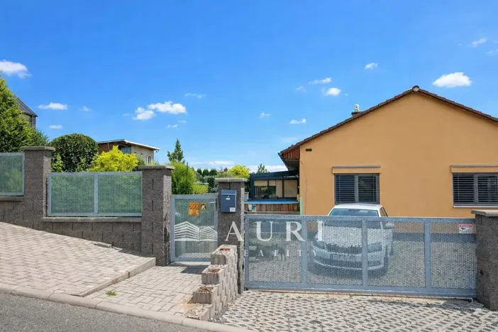 Prodej rodinného domu, Rynholec, Strmá, 112 m2